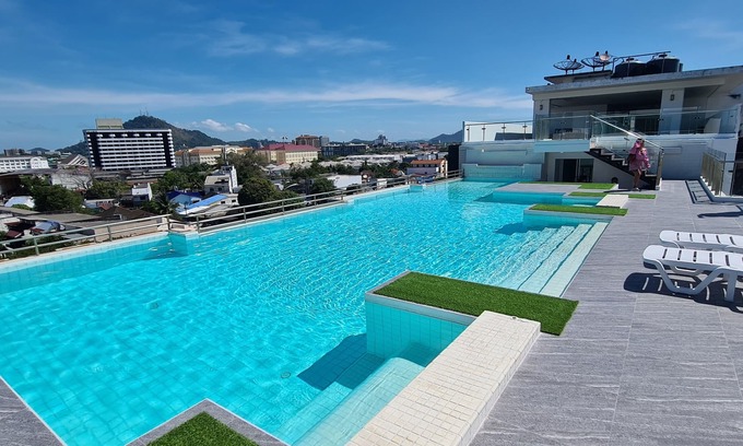 Talat Nuea Apartment | Romantic and comfortable property ideally located