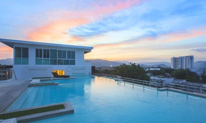 Talat Nuea Apartment | Romantic and comfortable property ideally located in Phuket