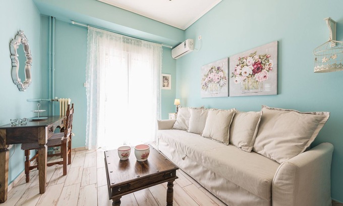 Kinosargous Apartment | Romantic and spacious apartment near Acropolis