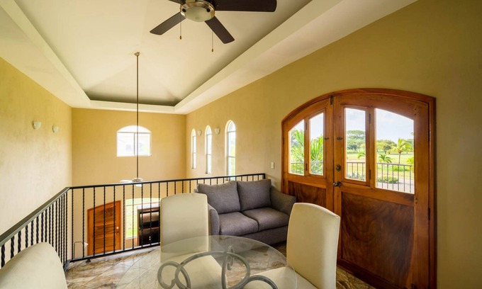 Villa El Carmen House | Romantic Beach house