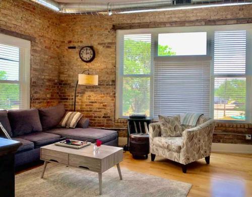 Benton Harbor Apartment | Romantic Gastro Loft Retreat for Two