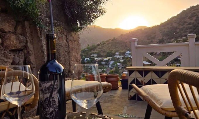 Bisbee House | Romantic Luxury Getaway in Historic Bisbee with Breathtaking Views and Hot Tub!