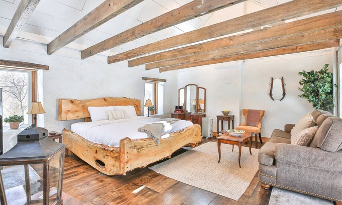 Tuscarora House | Romantic Stone Cottage Circa 1869-75 acres to Hike