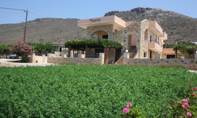 Falassarna Apartment | Romantica Apartments
