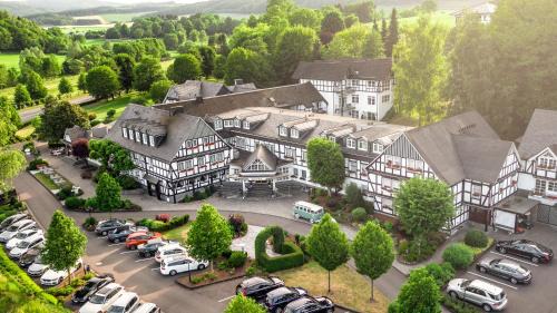 Niederhelden Hotel | Romantikhotel Platte