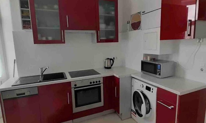 Leinhausen Apartment | Romantische 3Zi Wohnung, 100m S-UBahn Herrenhausen