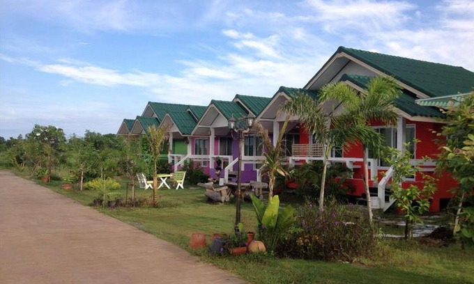 Sung Noen Hotel | Rombaramee Villa Resort