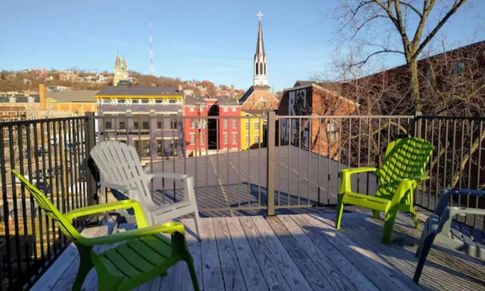 Downtown Cincinnati Condo | Roof top deck, it's Bootsy baby! Spacious 2-bdrm, #6