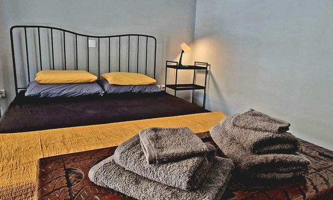 Papagou-Holargos Apartment | Rooftop 1 Bdr Apt - Metro Cholargos - 5 Min Walk