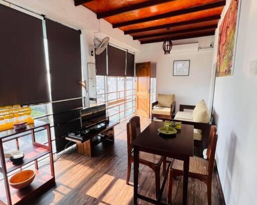 Milagiriya Apartment | Rooftop Attic