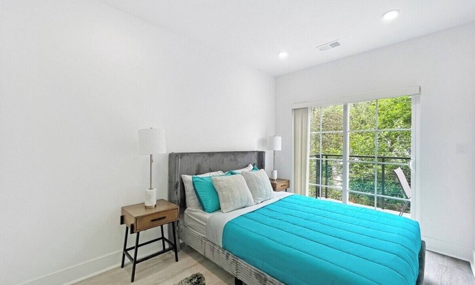 Brookland Bed & Breakfast | Rooftop Views | Brookland Penthouse | Garden View