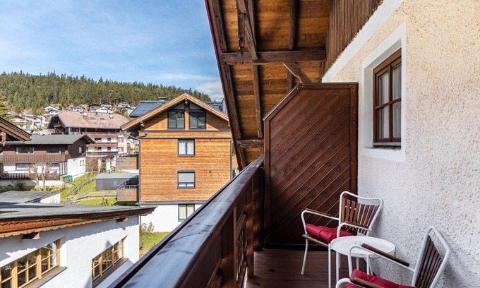 Seefeld in Tirol Apartment | Room 14 (double room) with mountain view, balcony and Wi-Fi
