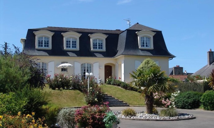 Le Loroux-Bottereau Bed & Breakfast | Room 4 La Mansardiere