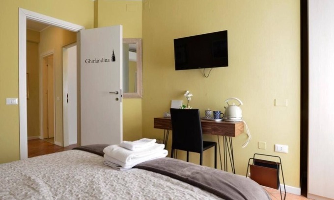 Old Town House | Room & Breakfast Canalino 21: Standard Double Room with Shared Bathroom