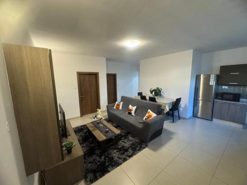 Tal-Ghoqod House | Room Cozy in San Julian 1