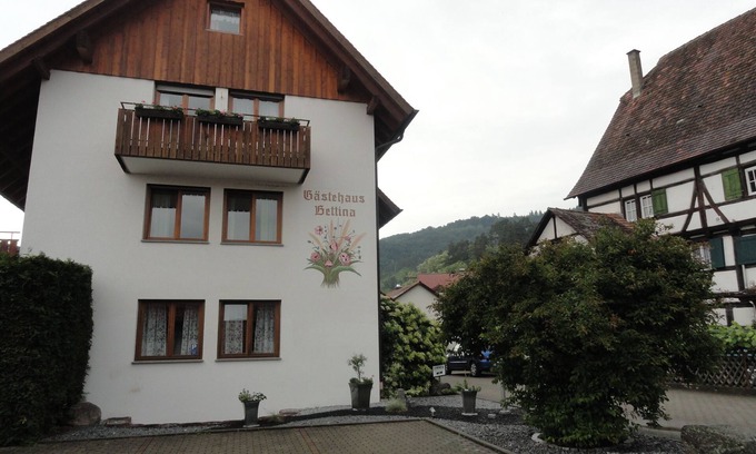 Sipplingen Apartment | Room 'Dreibettzimmer Mit Dusche Und Wc 1' with Balcony and Wi-Fi