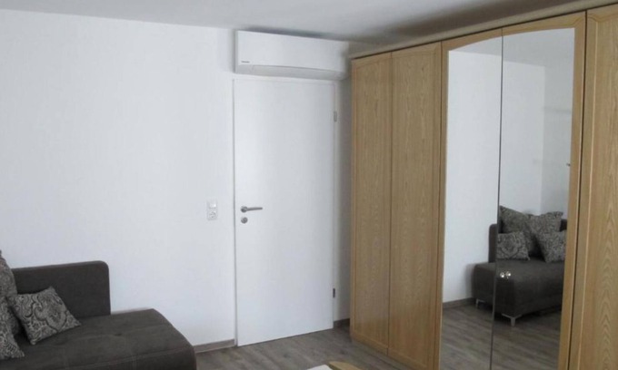 Angersbach Apartment | Room 'Gästezimmer 1 Mit Bad' with Shared Terrace, Wi-Fi and Air Conditioning