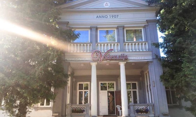 Jurmala House | Room in B&B - Valensija - Suite for two