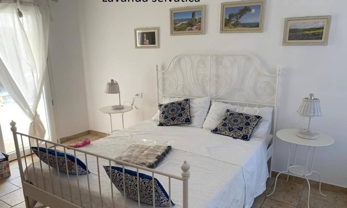 Aglientu House | Room in House - Monti Russo Natural Guest House