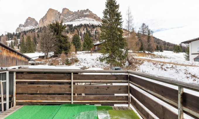 Vigo di Fassa House | Room 'Matrimoniale 3' with Mountain View, Balcony and Wi-Fi