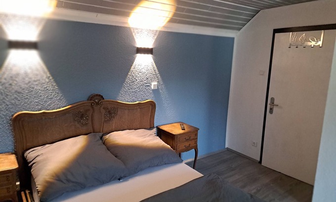 Musch Apartment | 'Room near Nürburgring' with shared garden and Wi-Fi