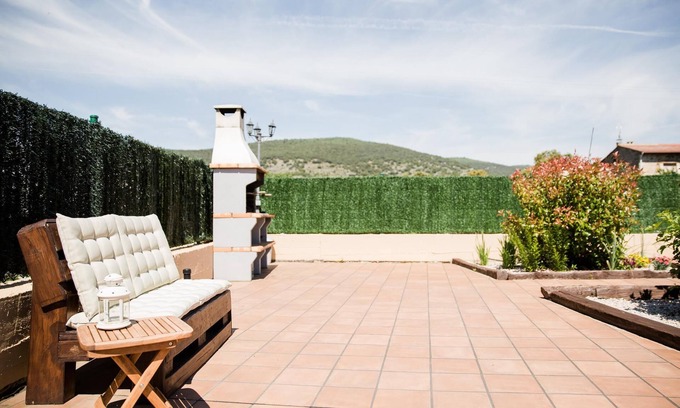 Santervas de la Sierra House | Room 'Suite Deluxe' with Mountain View, Private Garden and Wi-Fi