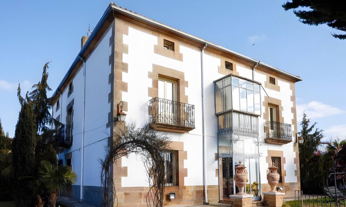 Ocenilla Apartment | Room 'Suite 2' with Mountain View, Shared Terrace and Wi-Fi