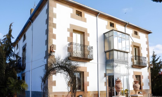 Ocenilla Apartment | Room 'Suite 5' with Mountain View, Shared Terrace and Wi-Fi
