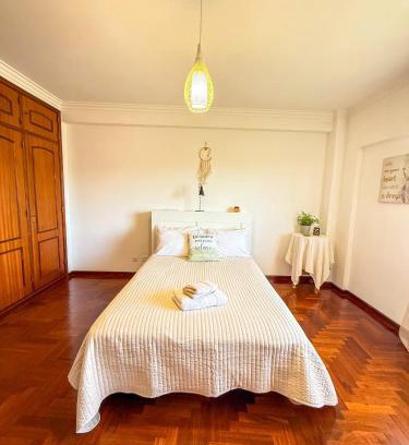 Corroios House | Rooms For You Ample And Welcoming Double Rooms With Good Natural Light SuperHost Stay