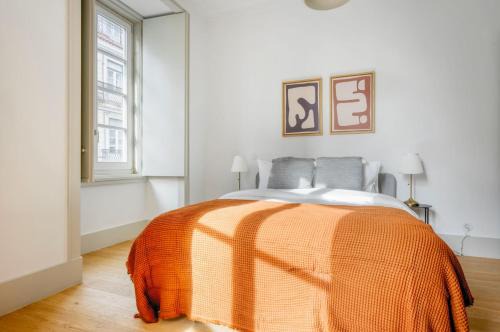 Santa Maria Maior House | Rooms in Modern and Pleasant Shared Apartment, Santo Antônio Church in Lisbon
