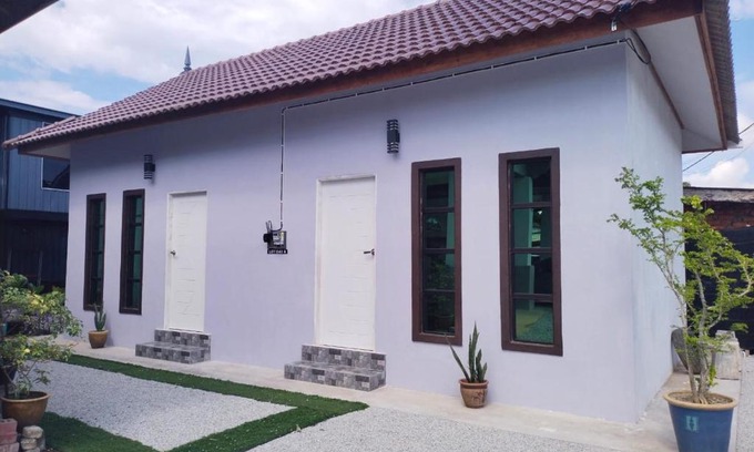 Kawasan Perindustrian Chendering House | ROOMSTAY KAK TON (ISLAM ONLY)