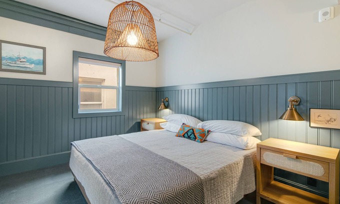 Poulsbo Apartment | Roomy, luxe suite at Hotel Scandi with living area & walkable locale