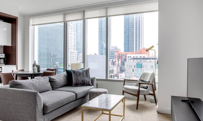 South Beach Apartment | Roomy Rincon Hill 1BR w/Gym, Rooftop, Hot Tub, nr. SV by Blueground