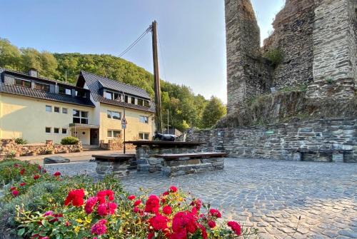 Mainz-Bingen Apartment | Roosartige Ferien - Ferienwohnung am Weiherturm