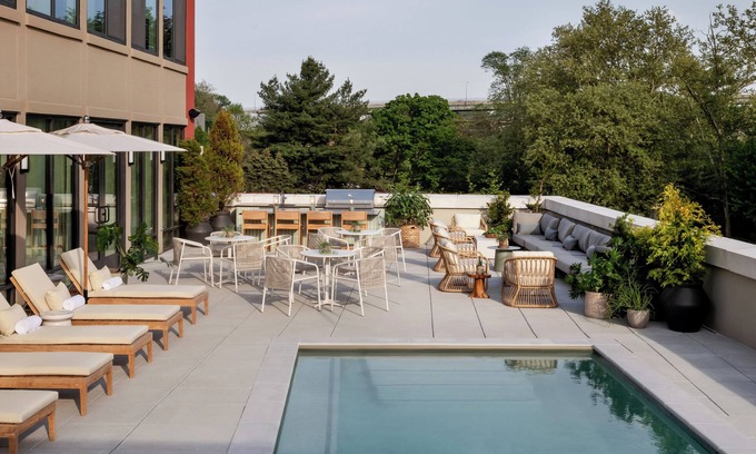 East Falls Hotel | ROOST Kelly Drive
