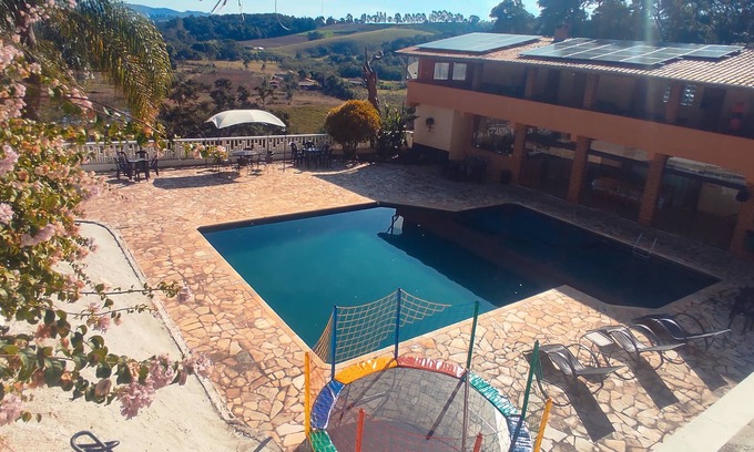 Socorro House | Root Farm (33 Guests)