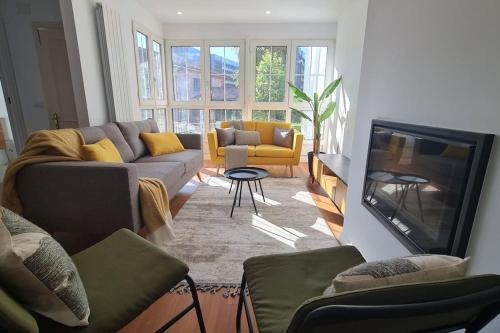 Santander House | Rosa de Ciudad. Chalet céntrico con mucha intimidad