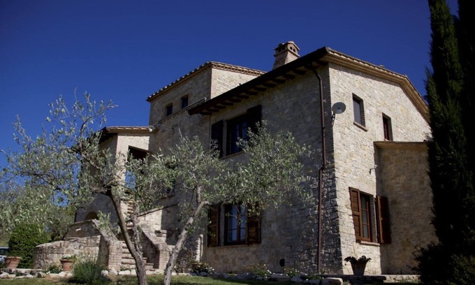 Collazzone Villa | Rosa, Umbria Property With Private Pool & Spa, gardens, private parking spaces