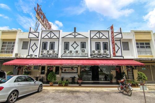 Gelang Patah Hotel | Rose Cottage Hotel Taman Nusa Cemerlang