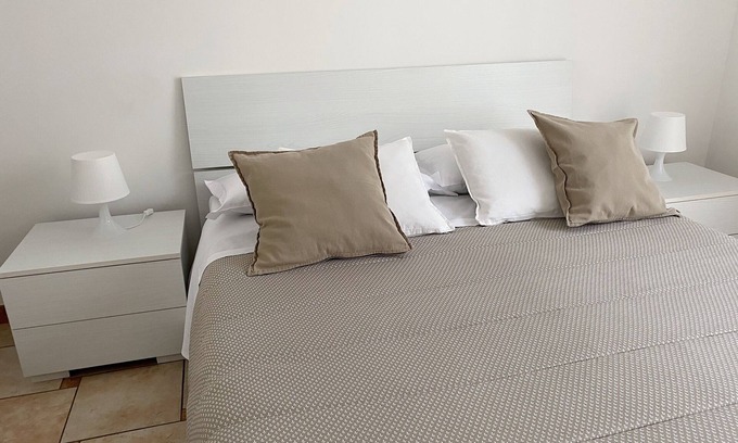 Negrar Apartment | Rose E Tulipani 6