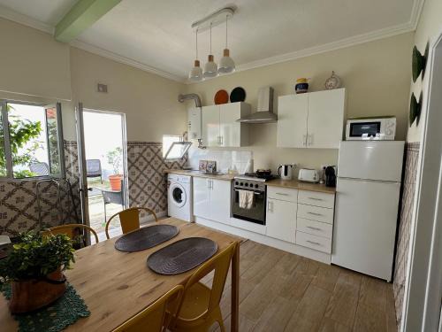 Foz do Arelho House | Rose's Cottage Foz