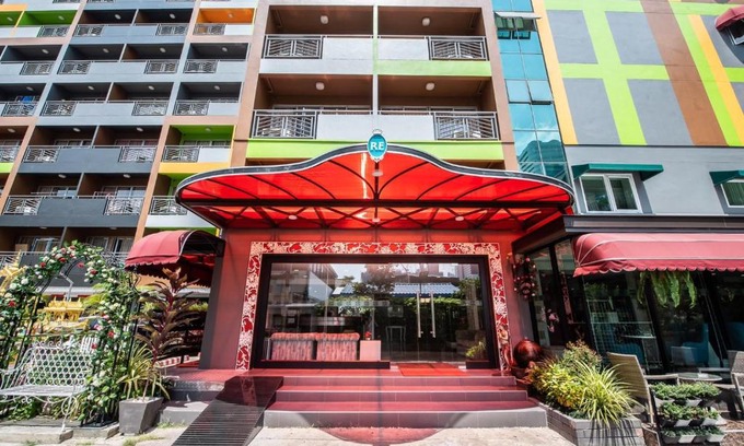 Rama 9 Apartment | Roseate Ratchada