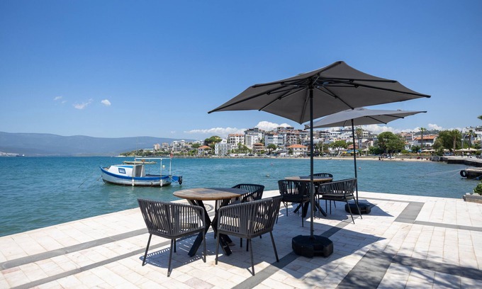 Gulluk Hotel | Roseira Mar-Inn Luxury