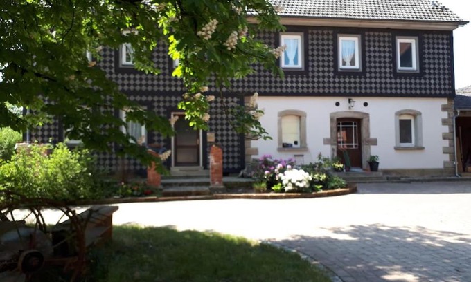 Meeder Apartment | Rosenhof