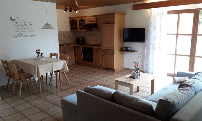 Hohenstein Apartment | Rosenstube, 55qm, Garten, 1 Schlafzimmer, max. 2 Personen