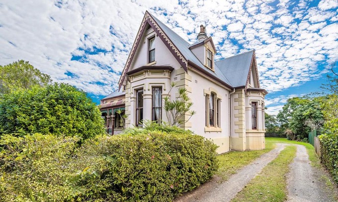 Grafton House | Rosslyn