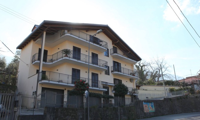 Pimonte Apartment | Rosy House - Hospitality