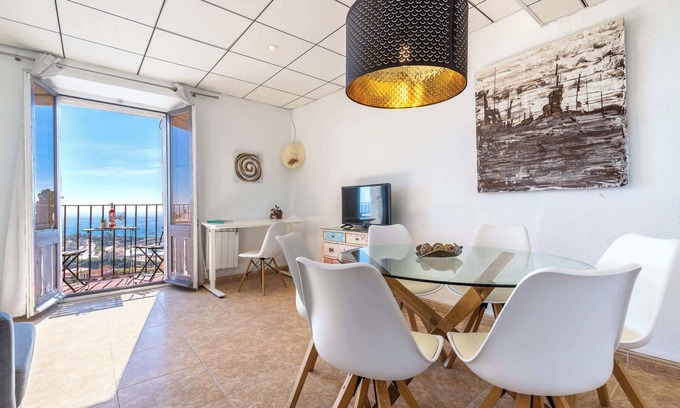 Old Town Apartment | Rovellat by Unik Tarragona