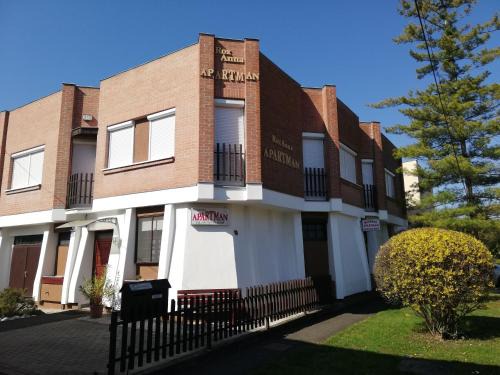 Gyula Apartment | Roxanna Apartman