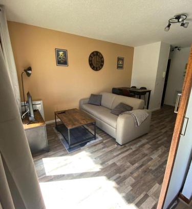 Douvaine Apartment | Roy apartment